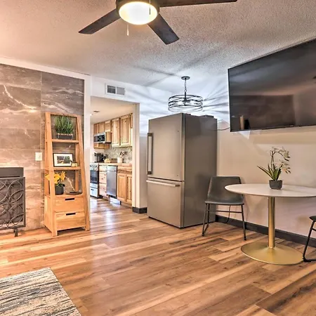 Modern Gatlinburg Condo With Patio Walk To Downtown
